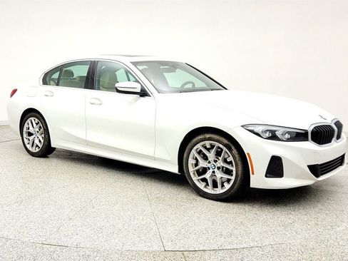 Used 2025 BMW 330i xDrive Sedan w/ M Sport Package AWD/4WD image 3