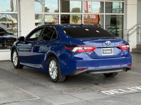 Certified 2023 Toyota Camry LE image 9