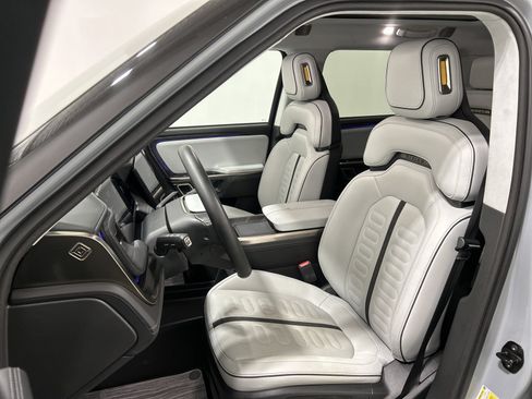 Used 2023 Rivian R1S Adventure Quad AWD/4WD image 20