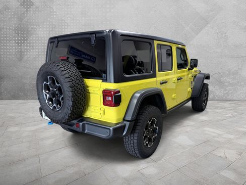 Used 2023 Jeep Wrangler Unlimited Rubicon 4xe w/ Safety Group AWD/4WD image 9