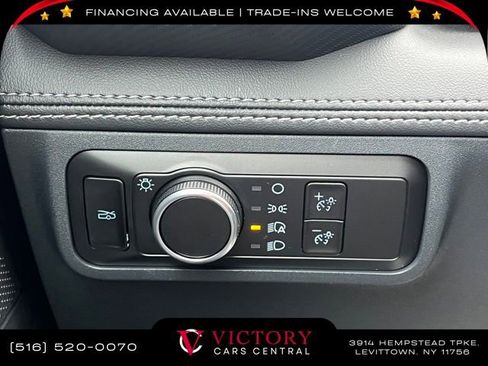 Used 2025 Ford Mustang Premium image 24