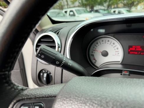 Used 2009 Ford Explorer Sport Trac Limited image 23