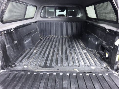 Used 2021 Toyota Tacoma TRD Off-Road image 29