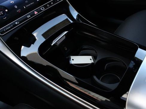 New 2026 Mercedes-Benz GLC 300 4MATIC image 17