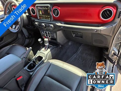 Used 2023 Jeep Gladiator Rubicon w/ LED Lighting Group AWD/4WD image 16