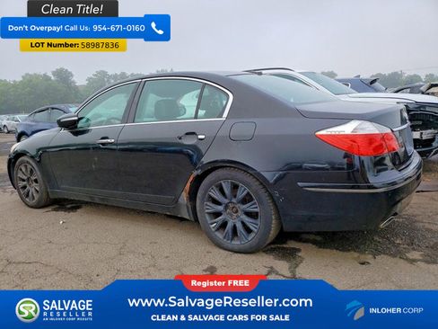 Used 2009 Hyundai Genesis 3.8 w/ Technology Pkg 4 RWD image 3
