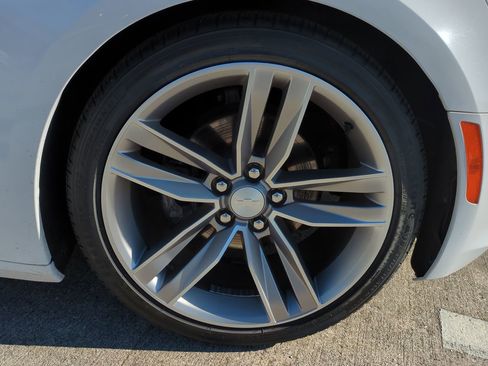 Used 2018 Chevrolet Camaro LT w/ RS Package image 11