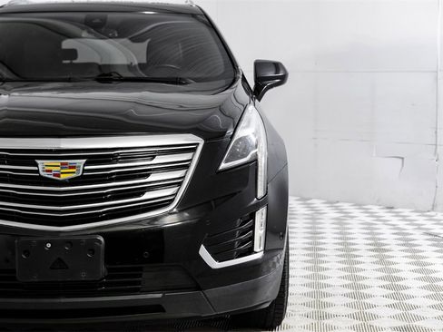 Used 2017 Cadillac XT5 Premium Luxury w/ Driver Assist Package image 49