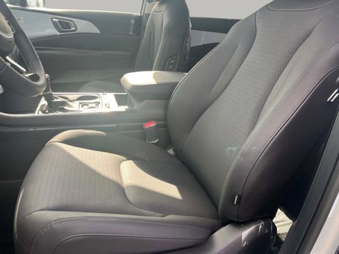 New 2026 Kia Carnival SX Prestige FWD image 29