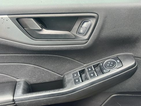 Used 2023 Ford Escape Active FWD image 12
