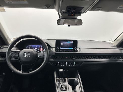 Certified 2023 Honda Accord EX image 19