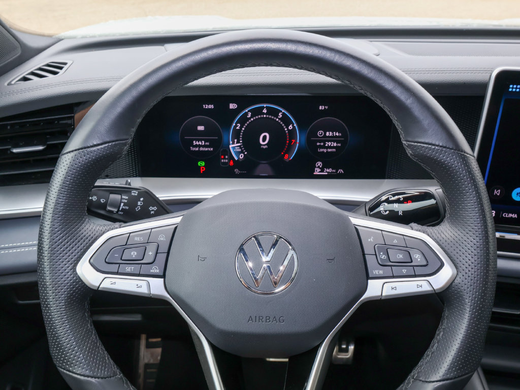 New 2026 Volkswagen Tiguan SE R-Line AWD/4WD image 21
