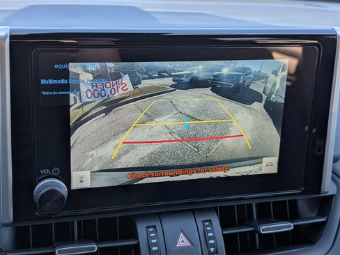 Used 2024 Toyota RAV4 XLE Premium image 19