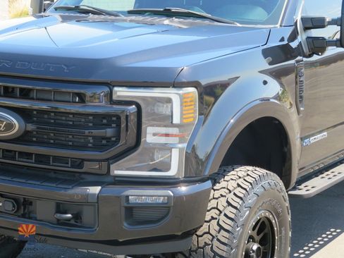 Used 2022 Ford F250 Lariat w/ Tremor Off-Road Package AWD/4WD image 12