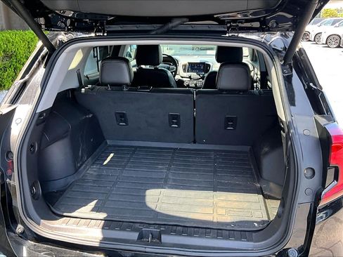 Used 2023 GMC Terrain SLT FWD image 47
