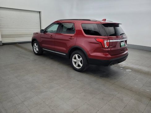Used 2016 Ford Explorer XLT w/ Equipment Group 202A AWD/4WD image 3