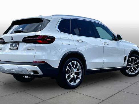 Used 2026 BMW X5 xDrive40i AWD/4WD image 12