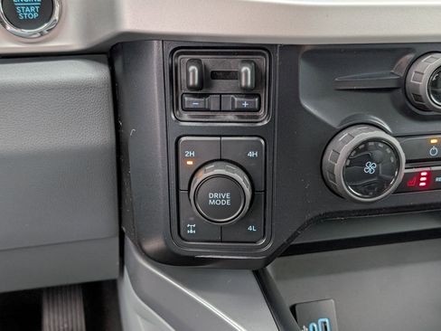 New 2026 Ford F250 XLT w/ XLT Premium Package image 21