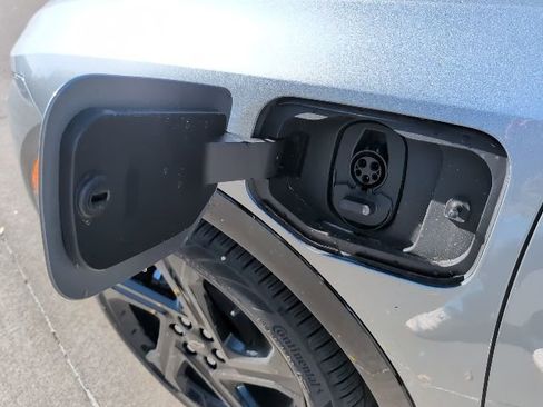 New 2026 Chevrolet Equinox EV RS image 33