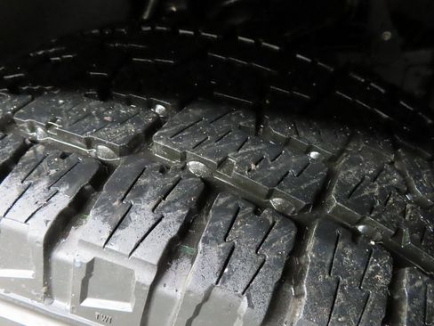 Used 2024 Chevrolet Colorado Trail Boss w/ Advanced Trailering Package image 7