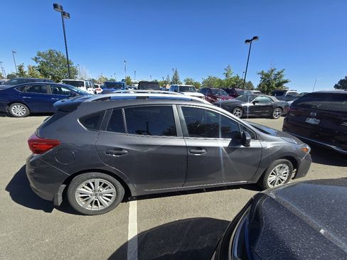 Used 2018 Subaru Impreza 2.0i Premium AWD/4WD image 17
