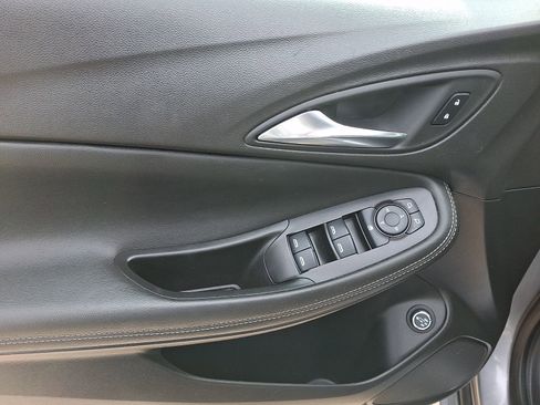 Used 2023 Buick Encore GX Select AWD/4WD image 12