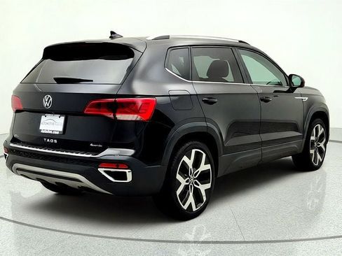 Used 2023 Volkswagen Taos SEL AWD/4WD image 5