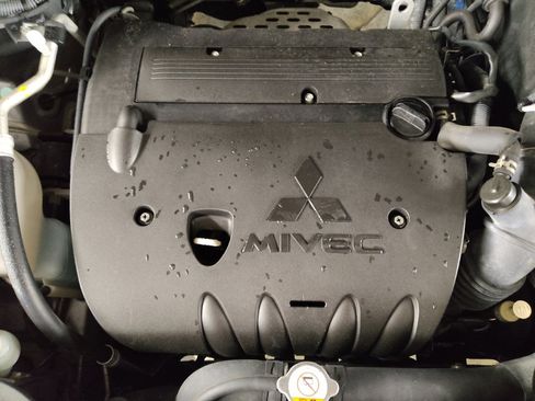 Used 2019 Mitsubishi Outlander Sport LE FWD image 30