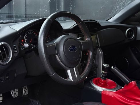 Used 2015 Subaru BRZ Limited w/ Popular Package #2B image 15