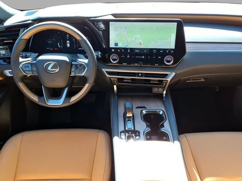 Certified 2025 Lexus RX 350 Premium w/ Accessory Package image 5