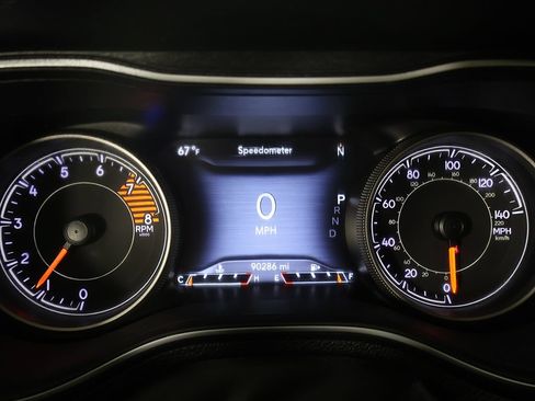 Used 2019 Jeep Cherokee Limited AWD/4WD image 44