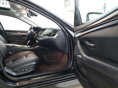 Used 2011 BMW 535i xDrive Sedan AWD/4WD image 10