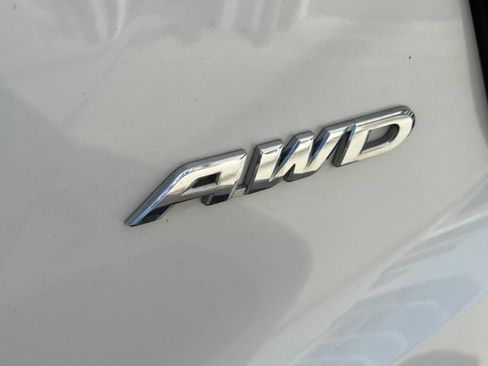 Used 2021 Honda HR-V LX image 4
