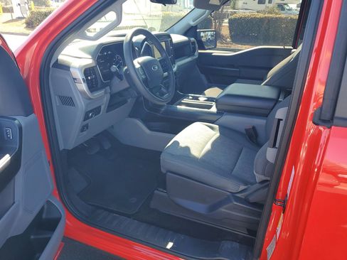 Certified 2022 Ford F150 XL w/ Equipment Group 101A High image 11