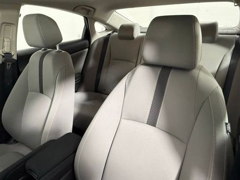 Certified 2019 Honda Civic EX image 31