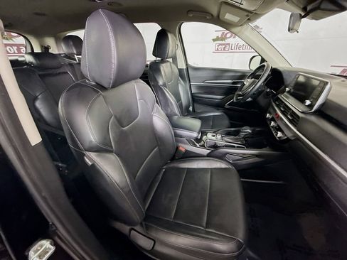Used 2021 Kia Telluride LX image 31