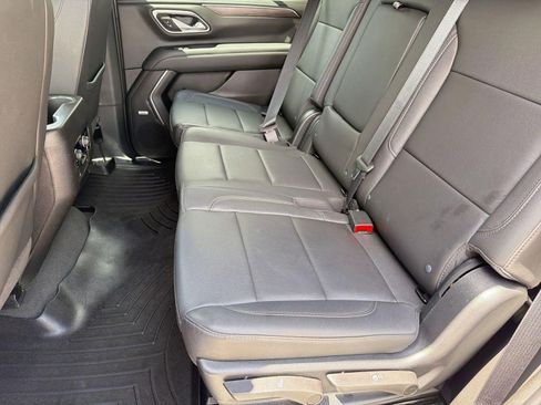 Used 2023 Chevrolet Tahoe Z71 w/ Luxury Package image 14