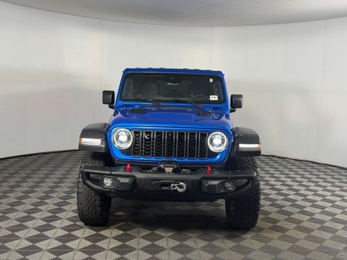 Used 2024 Jeep Wrangler Unlimited Rubicon w/ Capability Package AWD/4WD image 12