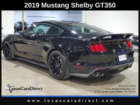 Used 2019 Ford Mustang Shelby GT350 w/ Technology Package image 12