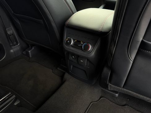 Used 2025 Ford Explorer ST-Line AWD/4WD image 26