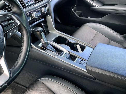Certified 2019 Honda Accord Sport image 17