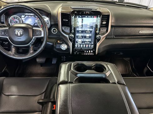 Used 2020 RAM 1500 Laramie RWD image 4