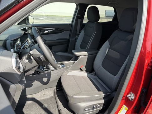 New 2026 Chevrolet TrailBlazer LT image 11