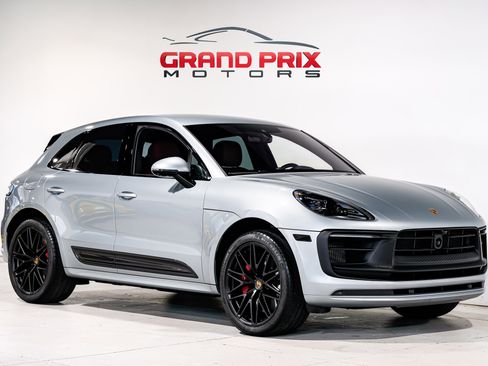 Used 2022 Porsche Macan GTS w/ Sport Chrono Package image 1