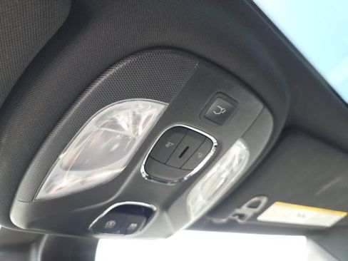 Used 2025 Jeep Compass Limited w/ Driver Assist Group I AWD/4WD image 33