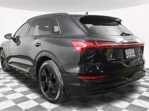 Used 2021 Audi e-tron Premium w/ Convenience Plus Package image 22