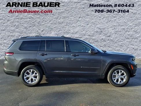 Used 2022 Jeep Grand Cherokee L Limited image 4