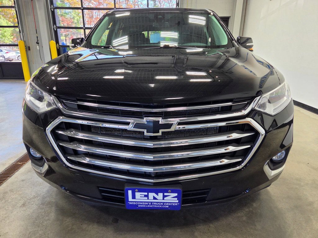 Used 2020 Chevrolet Traverse High Country w/ LPO, Floor Liner Package AWD/4WD image 3