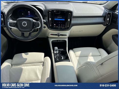 Used 2023 Volvo XC40 B5 Plus w/ Driver Assist Package AWD/4WD image 12