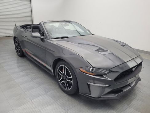 Used 2019 Ford Mustang Premium RWD image 11